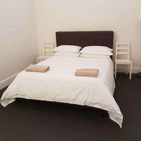 فريمانتل 1904 - Central Historic 1 Bedroom Apartment المظهر الخارجي الصورة